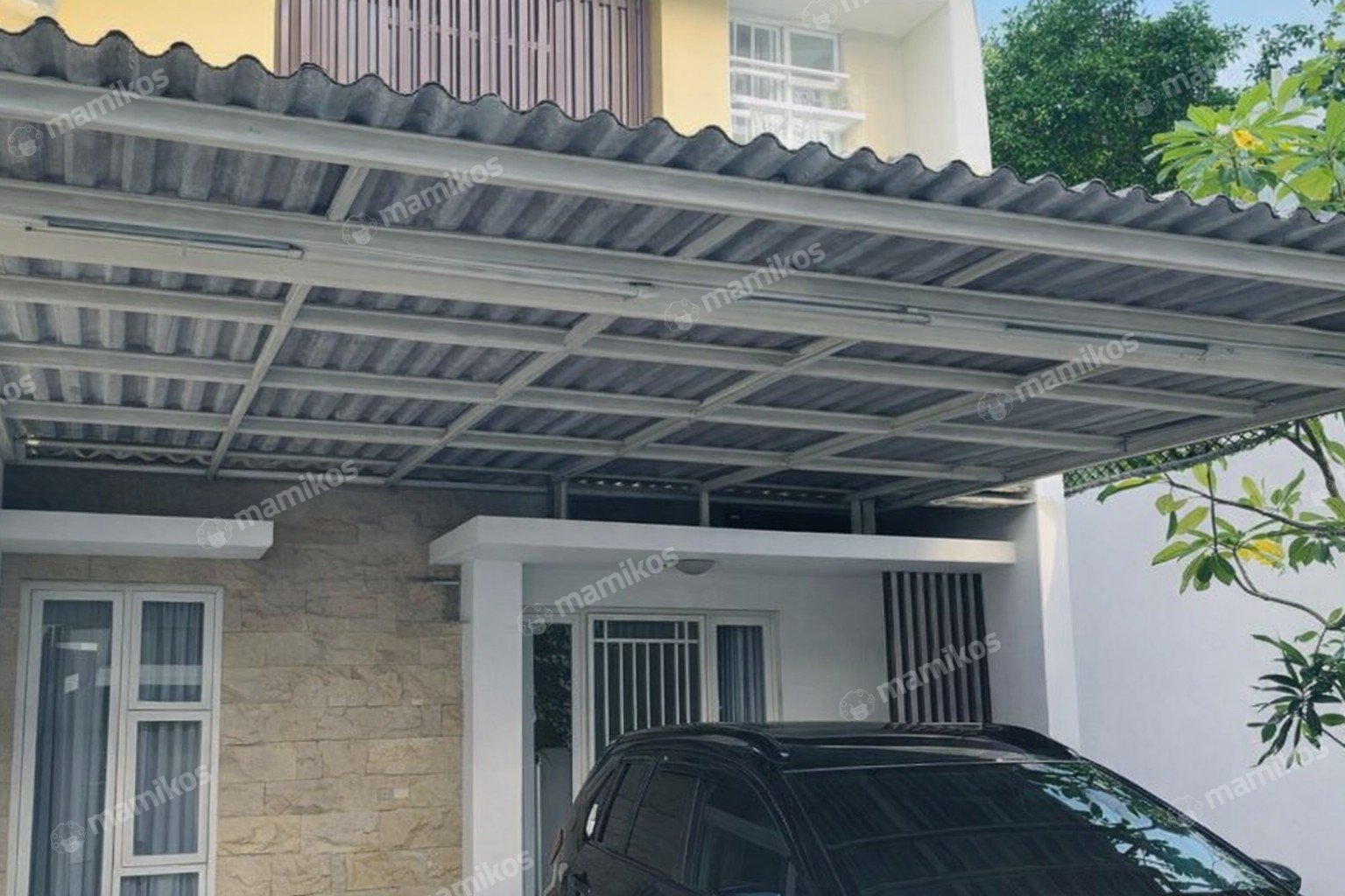 Rumah Sertifikat SHM 4 Kamar Tidur 4 Kamar Mandi Joglo Jakarta Barat