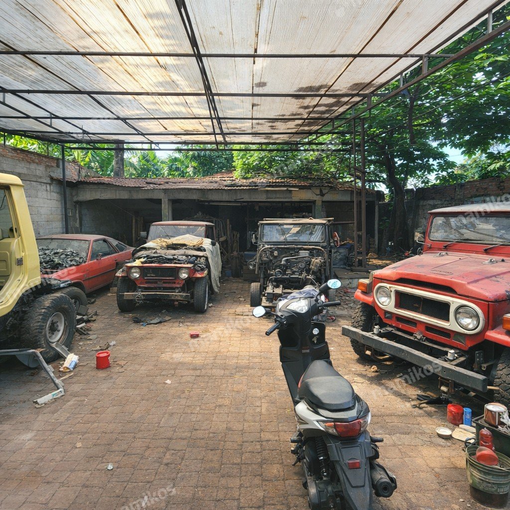 Rumah Sertifikat SHM 3 Kamar Tidur 2 Kamar Mandi Kemang Jakarta Selatan - Photo 2