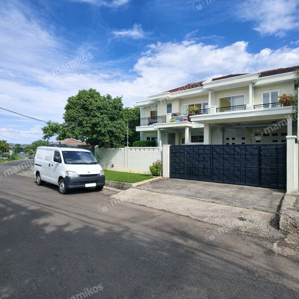 Rumah Sertifikat SHM 6 Kamar Tidur 3 Kamar Mandi Veteran Jakarta Selatan - Photo 2