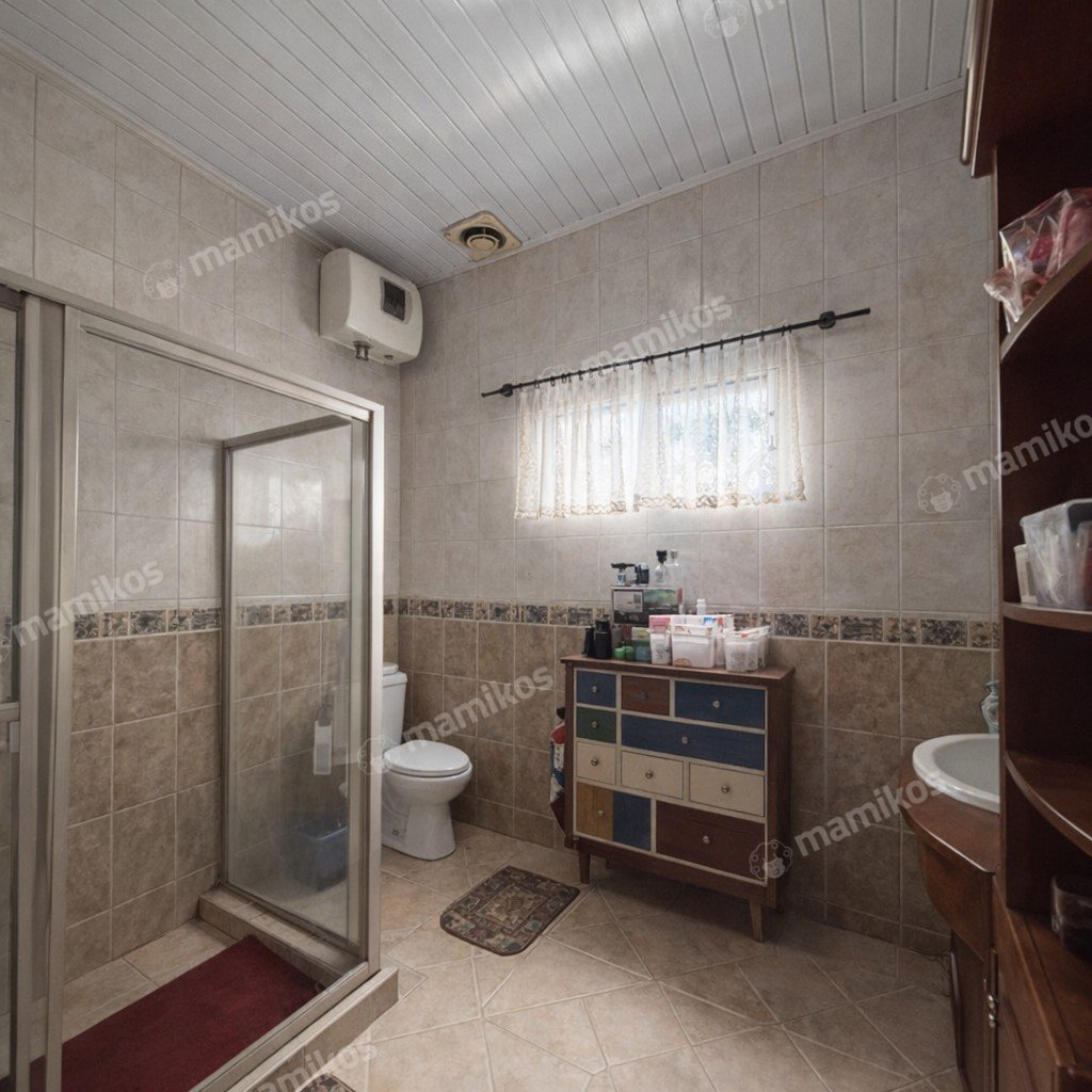 Rumah Sertifikat SHM 4 Kamar Tidur 3 Kamar Mandi Raffles Hills Jakarta Timur - Photo 2