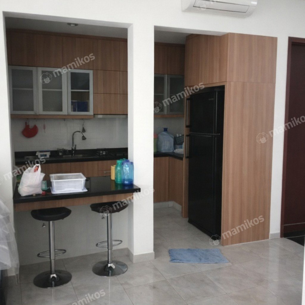 Rumah Sertifikat SHM 4 Kamar Tidur 4 Kamar Mandi Intercon Jakarta Barat - Photo 3