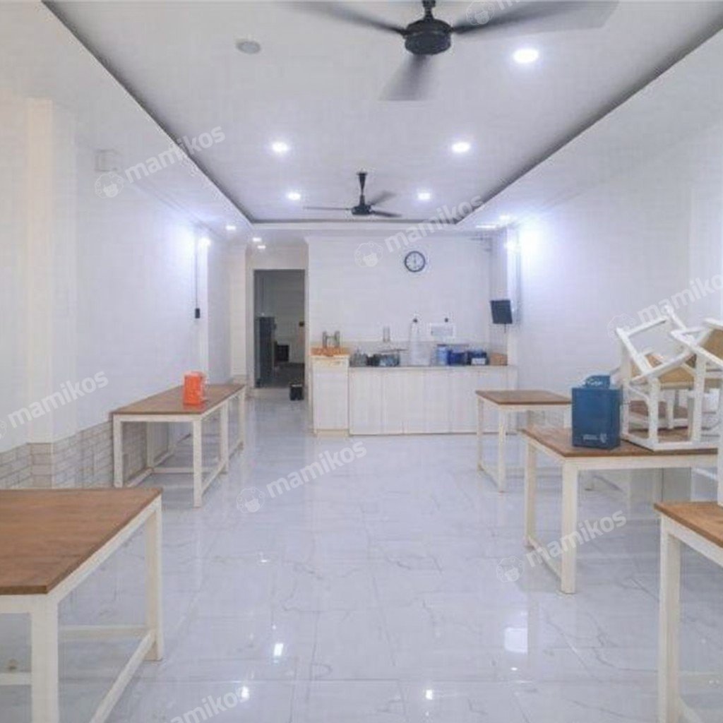 Rumah Sertifikat SHM 3 Kamar Tidur 3 Kamar Mandi Tomang Jakarta Barat