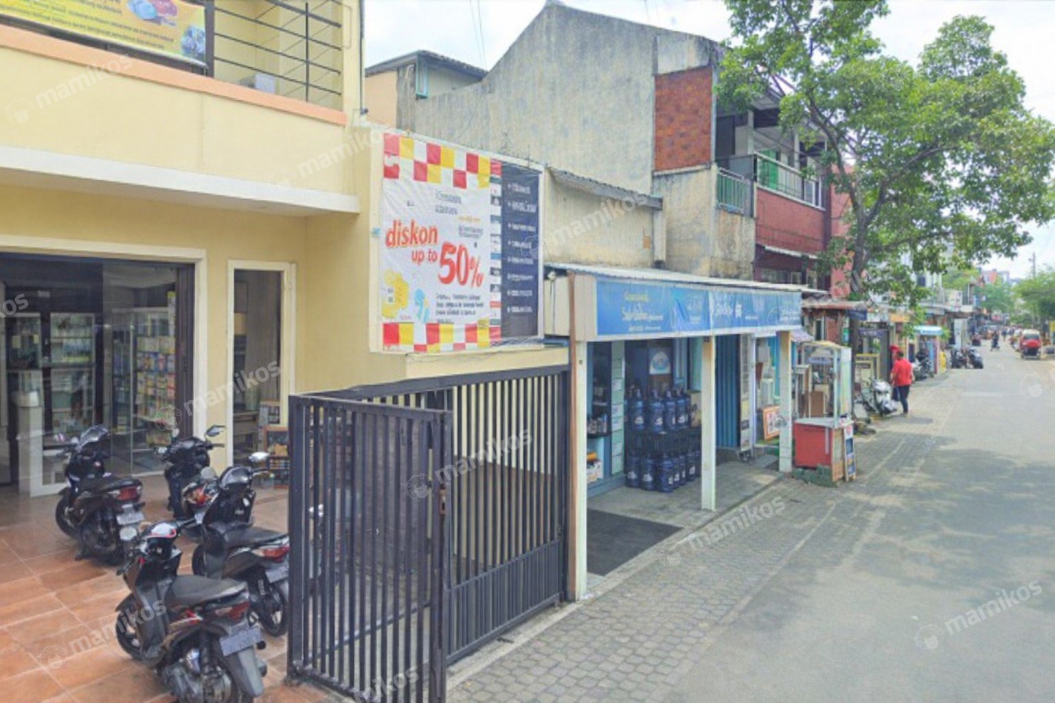 Rumah Sertifikat SHM 3 Kamar Tidur 3 Kamar Mandi Tomang Jakarta Barat - Photo 3