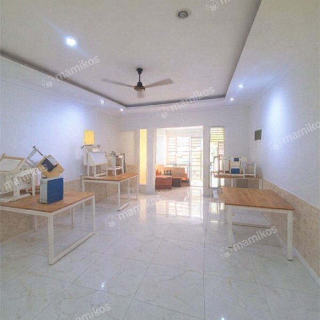 Rumah Sertifikat SHM 3 Kamar Tidur 3 Kamar Mandi Tomang Jakarta Barat - Photo 5