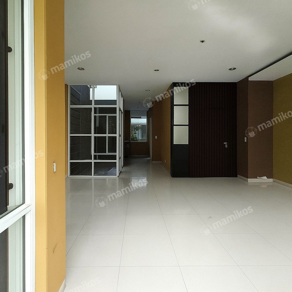 Rumah Sertifikat SHM 4 Kamar Tidur 3 Kamar Mandi Tomang Jakarta Barat - Photo 3