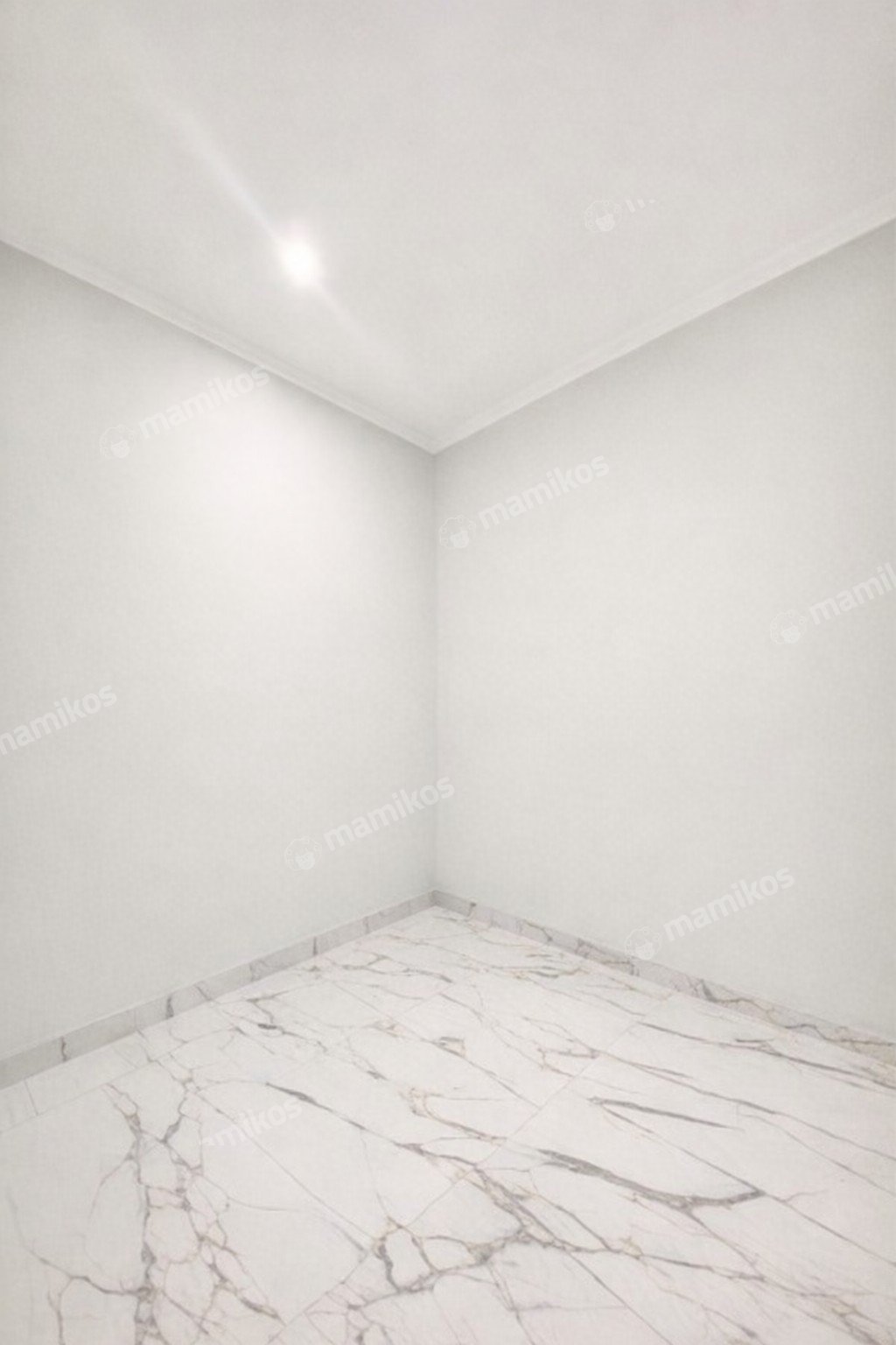 Rumah Sertifikat SHM 3 Kamar Tidur 3 Kamar Mandi Kebayoran Baru Jakarta Selatan - Photo 4