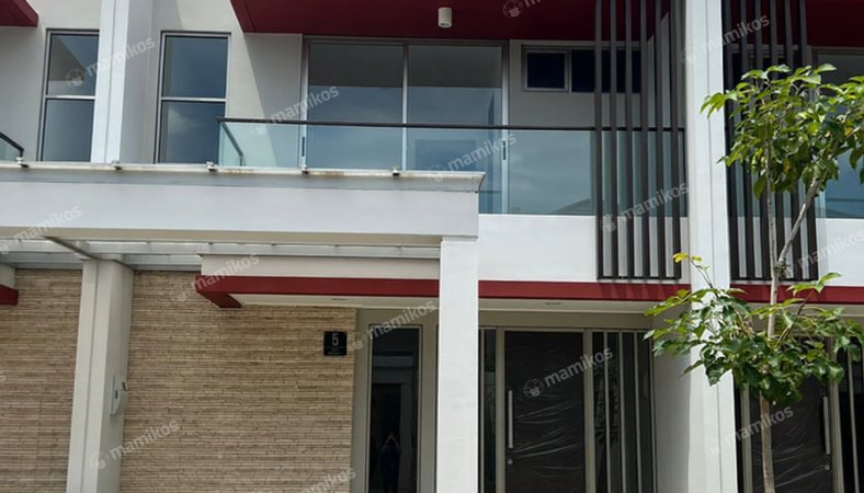 Rumah 3KT 3KM Pantai Indah Kapuk 2 Jakarta Utara