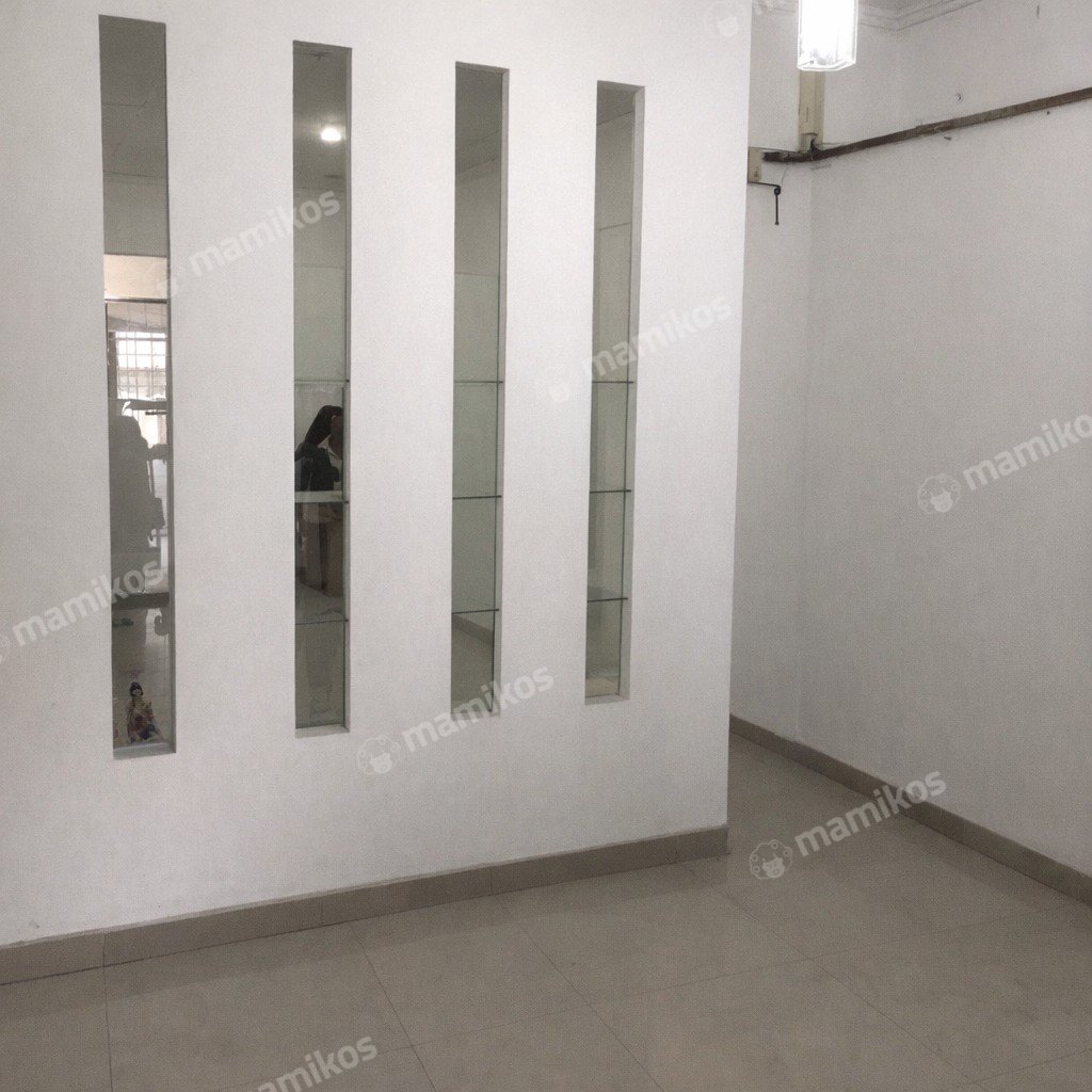 Rumah Sertifikat SHM 3 Kamar Tidur 2 Kamar Mandi Kembangan Jakarta Barat - Photo 3