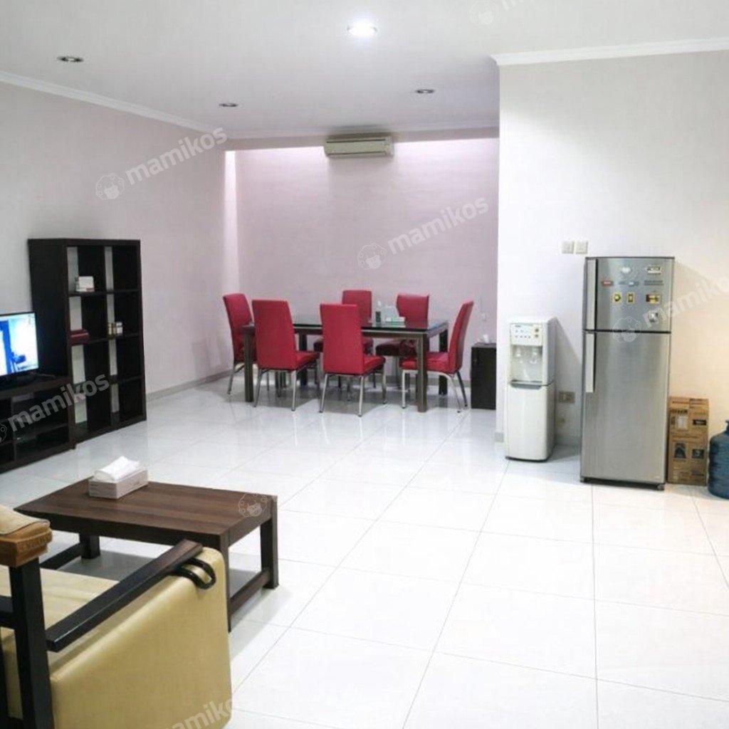 Rumah Sertifikat SHM 4 Kamar Tidur 3 Kamar Mandi Daan Mogot Jakarta Barat - Photo 4