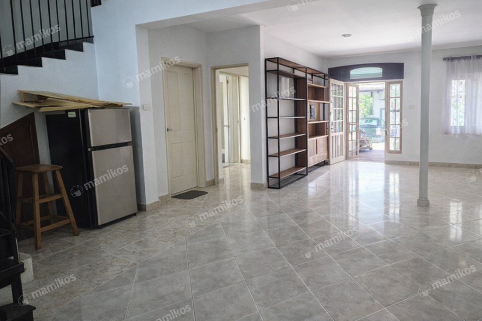 Rumah Sertifikat SHM 3 Kamar Tidur 2 Kamar Mandi Raffles Hills Jakarta Timur - Photo 2