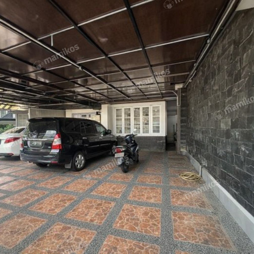 Rumah Sertifikat SHM 5 Kamar Tidur 4 Kamar Mandi Kramat Jati Jakarta Timur - Photo 3