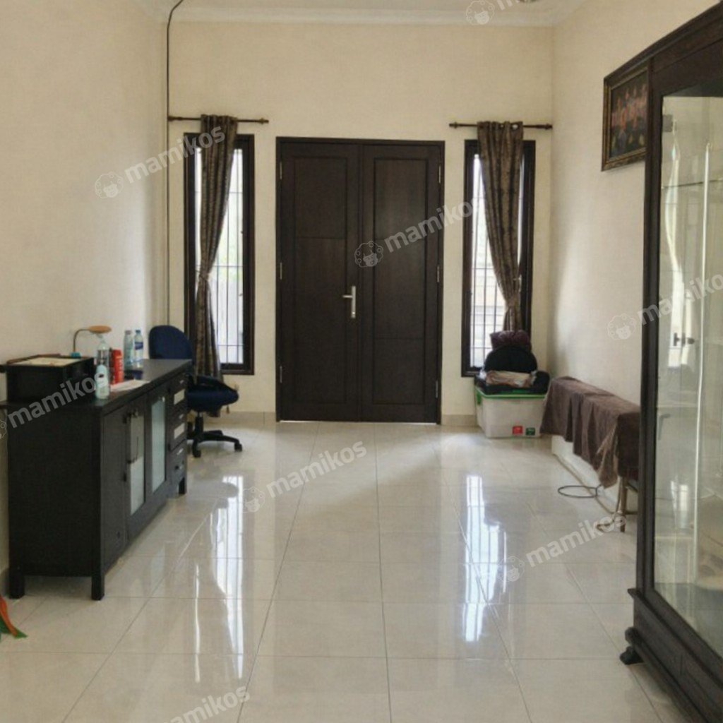 Rumah Sertifikat SHM 5 Kamar Tidur 4 Kamar Mandi Rawamangun Jakarta Timur - Photo 4