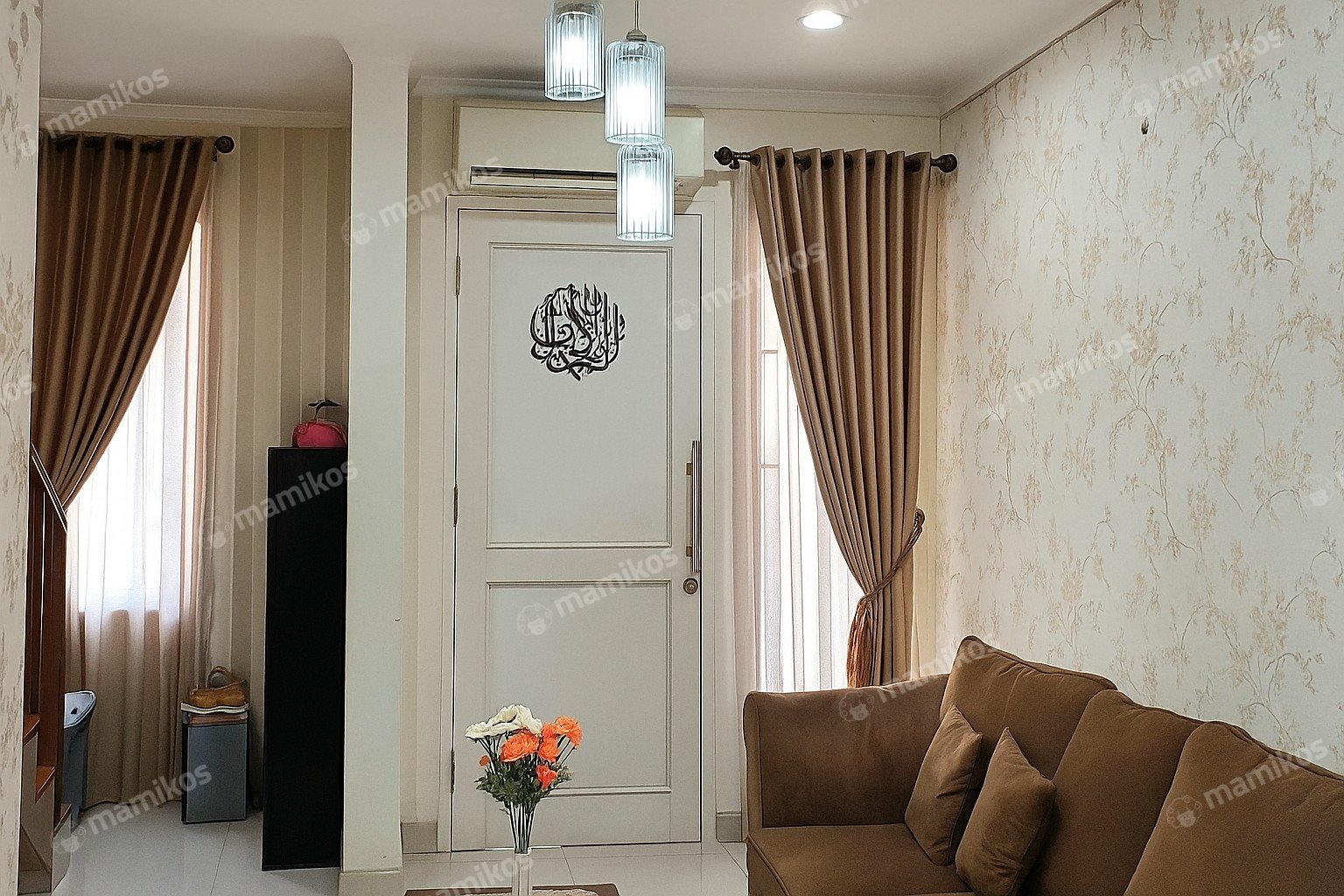 Rumah Sertifikat SHM 3 Kamar Tidur 2 Kamar Mandi Citra Grand Jakarta Timur
