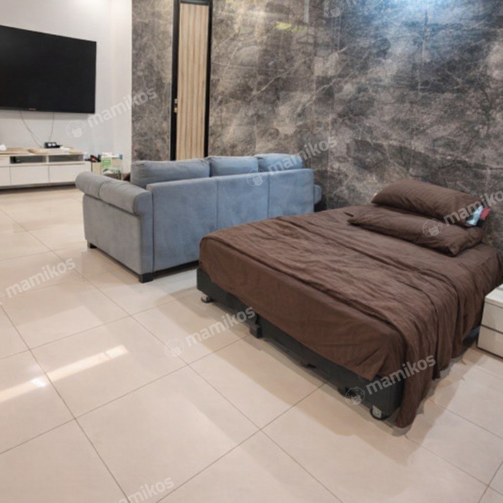 Rumah Sertifikat SHM 6 Kamar Tidur 4 Kamar Mandi Daan Mogot Jakarta Barat - Photo 2