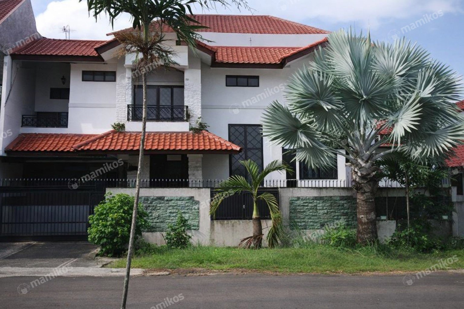 Rumah Sertifikat SHM 4 Kamar Tidur 3 Kamar Mandi Kembangan Jakarta Barat