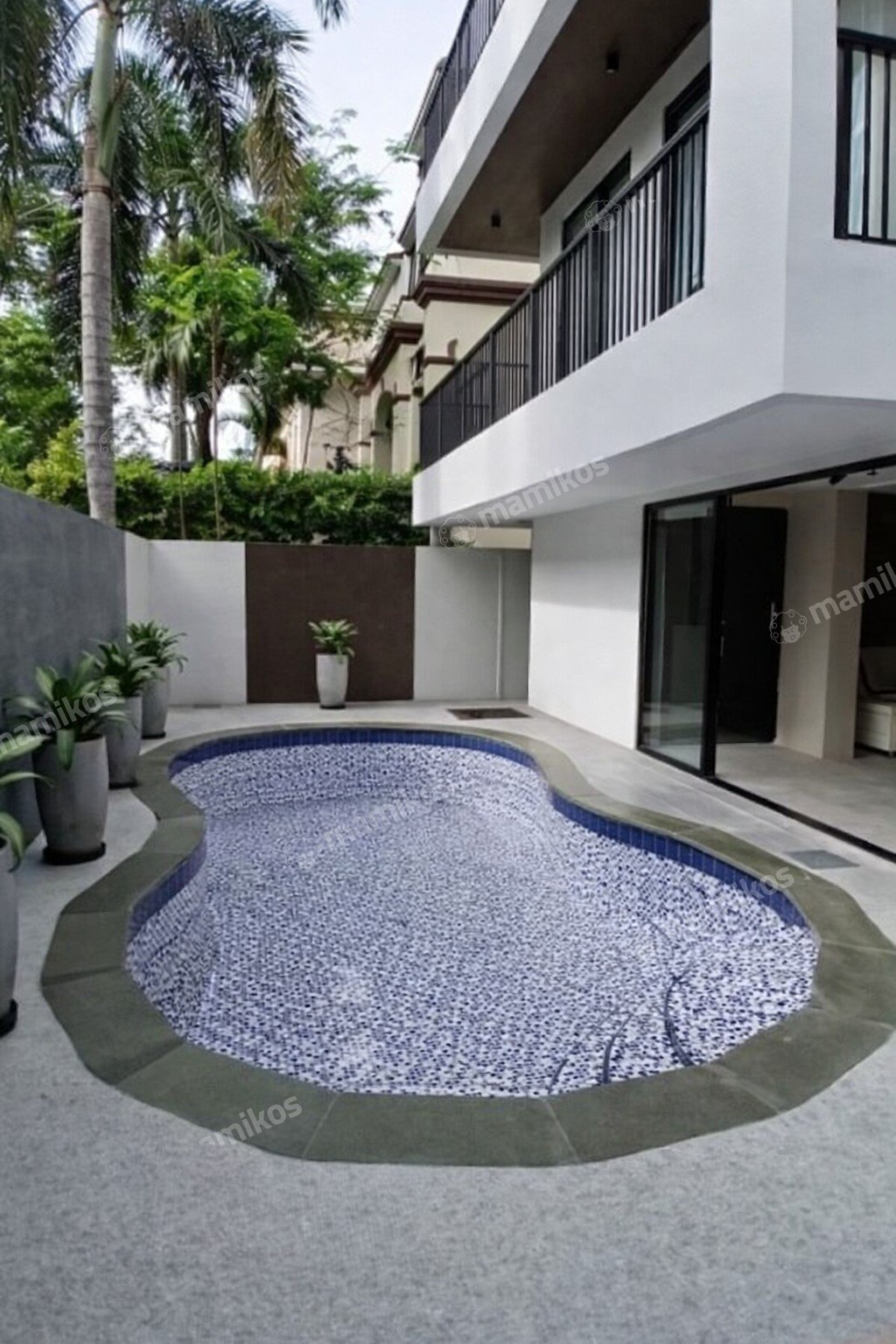 Rumah Sertifikat SHM 4 Kamar Tidur 4 Kamar Mandi Pantai Indah Kapuk Jakarta Utara - Photo 3
