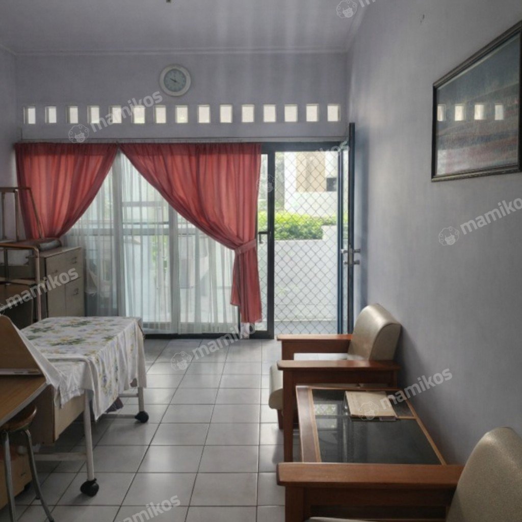 Rumah Sertifikat SHM 3 Kamar Tidur 2 Kamar Mandi Jelambar Jakarta Barat - Photo 4