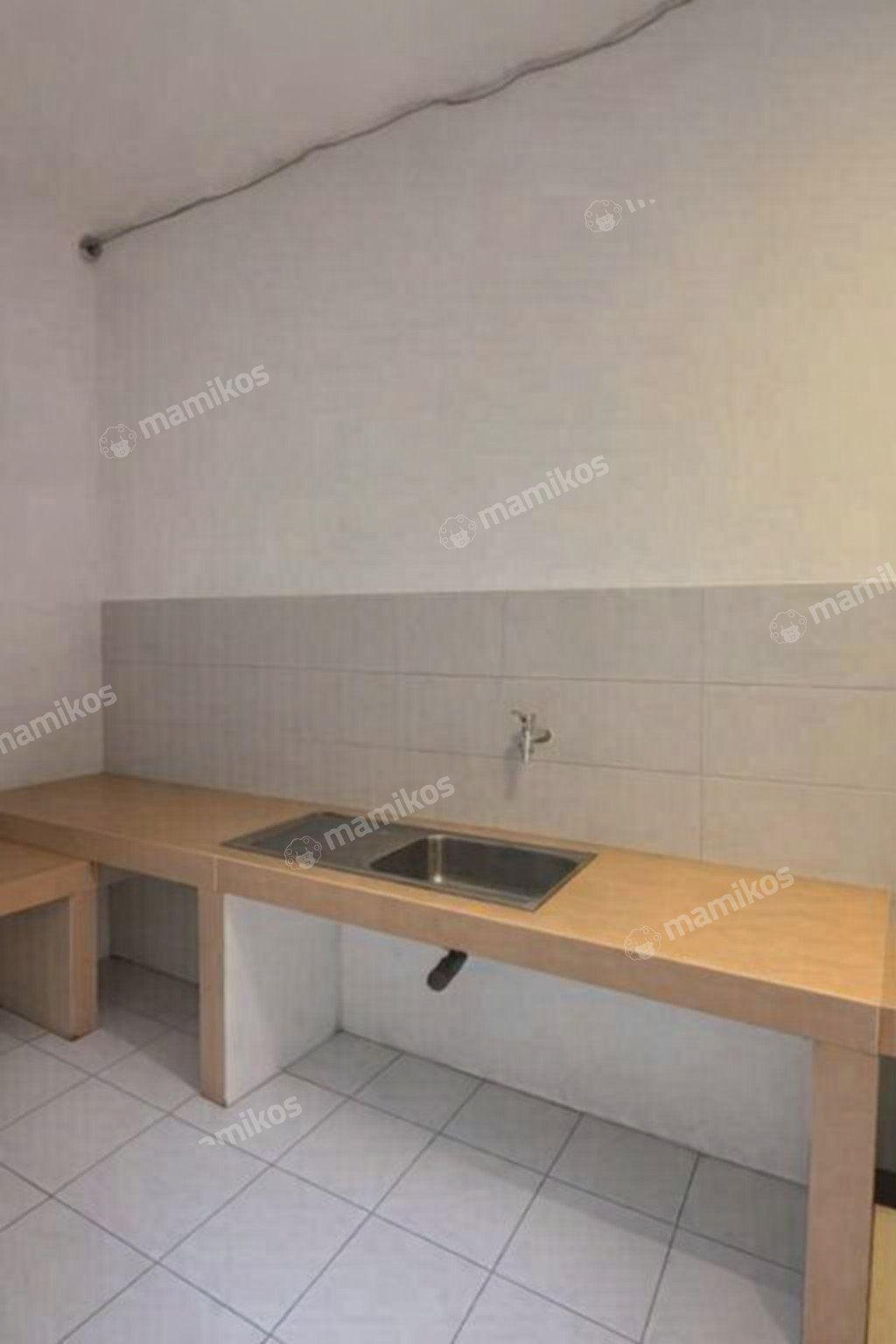 Rumah Sertifikat SHM 4 Kamar Tidur 4 Kamar Mandi Taman Ratu Jakarta Barat - Photo 3