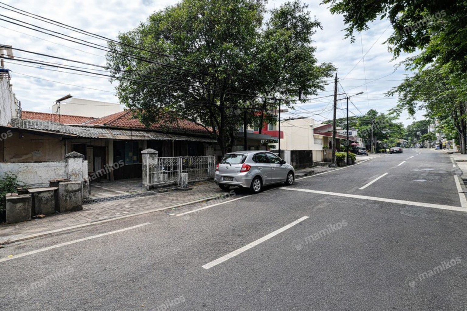 Rumah Sertifikat SHM 7 Kamar Tidur 5 Kamar Mandi Tebet Jakarta Selatan