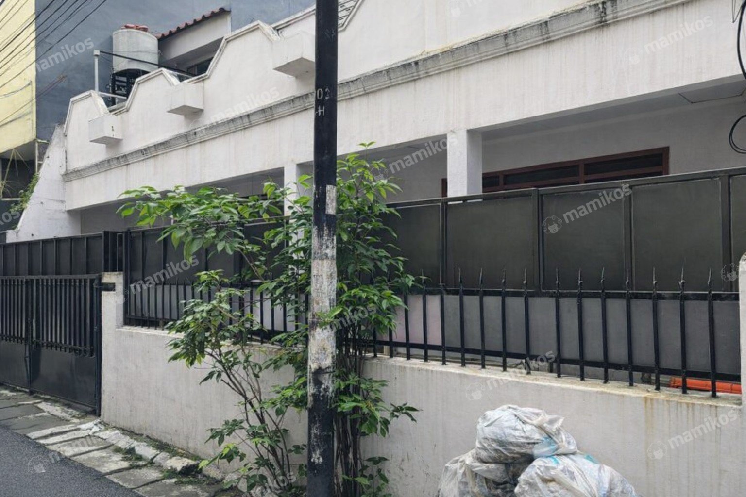 Rumah Tanjung Duren Jakarta Barat