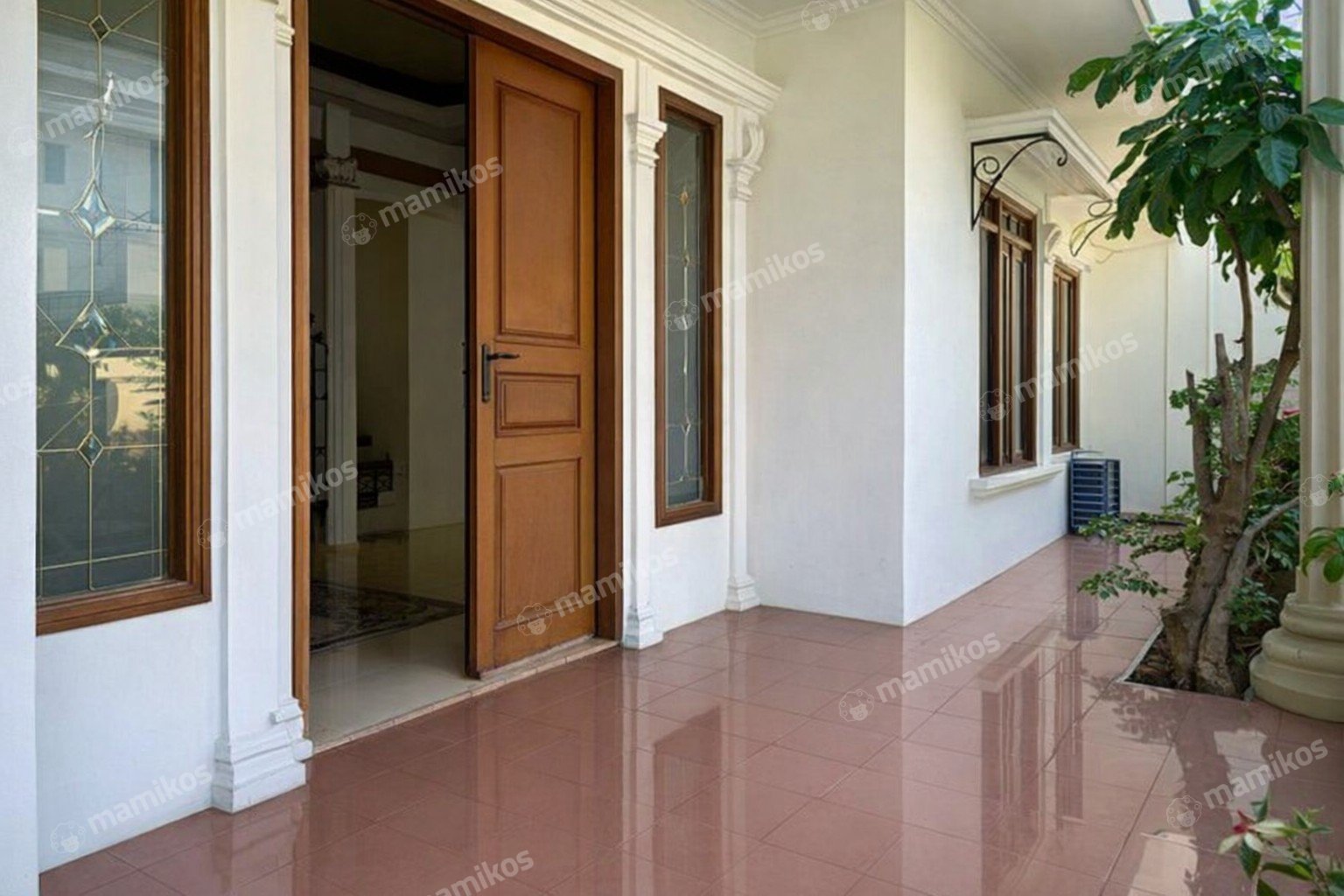 Rumah Sertifikat SHM 4 Kamar Tidur 4 Kamar Mandi Cilandak Jakarta Selatan