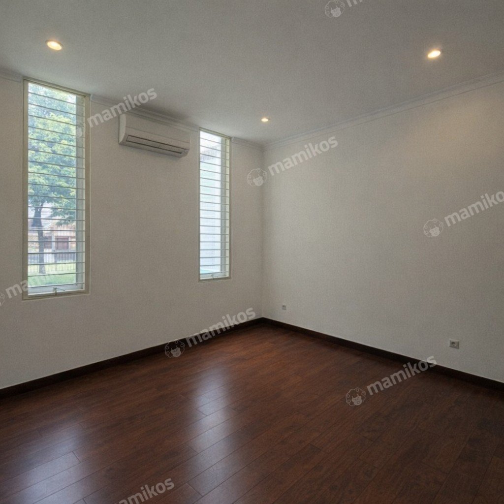 Rumah Sertifikat SHM 5 Kamar Tidur 4 Kamar Mandi Pondok Indah Jakarta Selatan - Photo 2