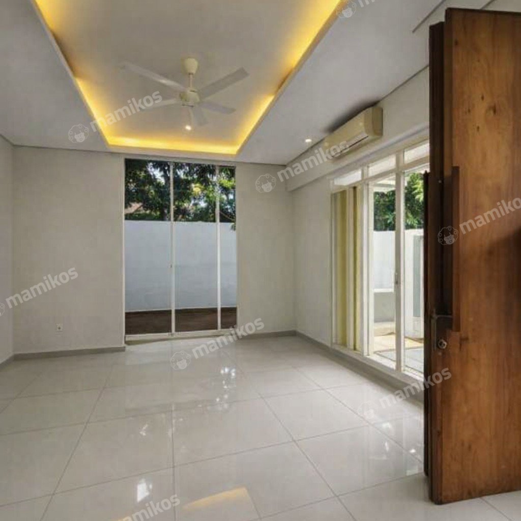 Rumah Sertifikat SHM 5 Kamar Tidur 4 Kamar Mandi Kemang Jakarta Selatan - Photo 4