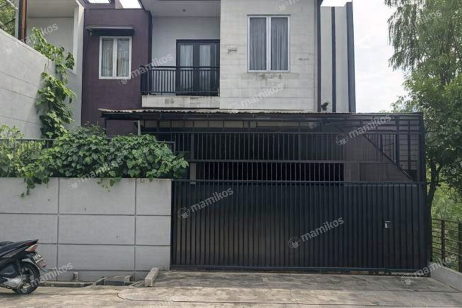 Rumah Sertifikat SHM 3 Kamar Tidur 2 Kamar Mandi Joglo Jakarta Barat