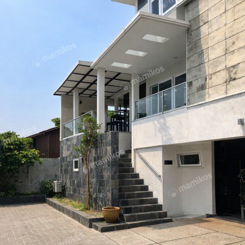 Rumah Sertifikat SHM 5 Kamar Tidur 4 Kamar Mandi Kebayoran Baru Jakarta Selatan - Photo 2