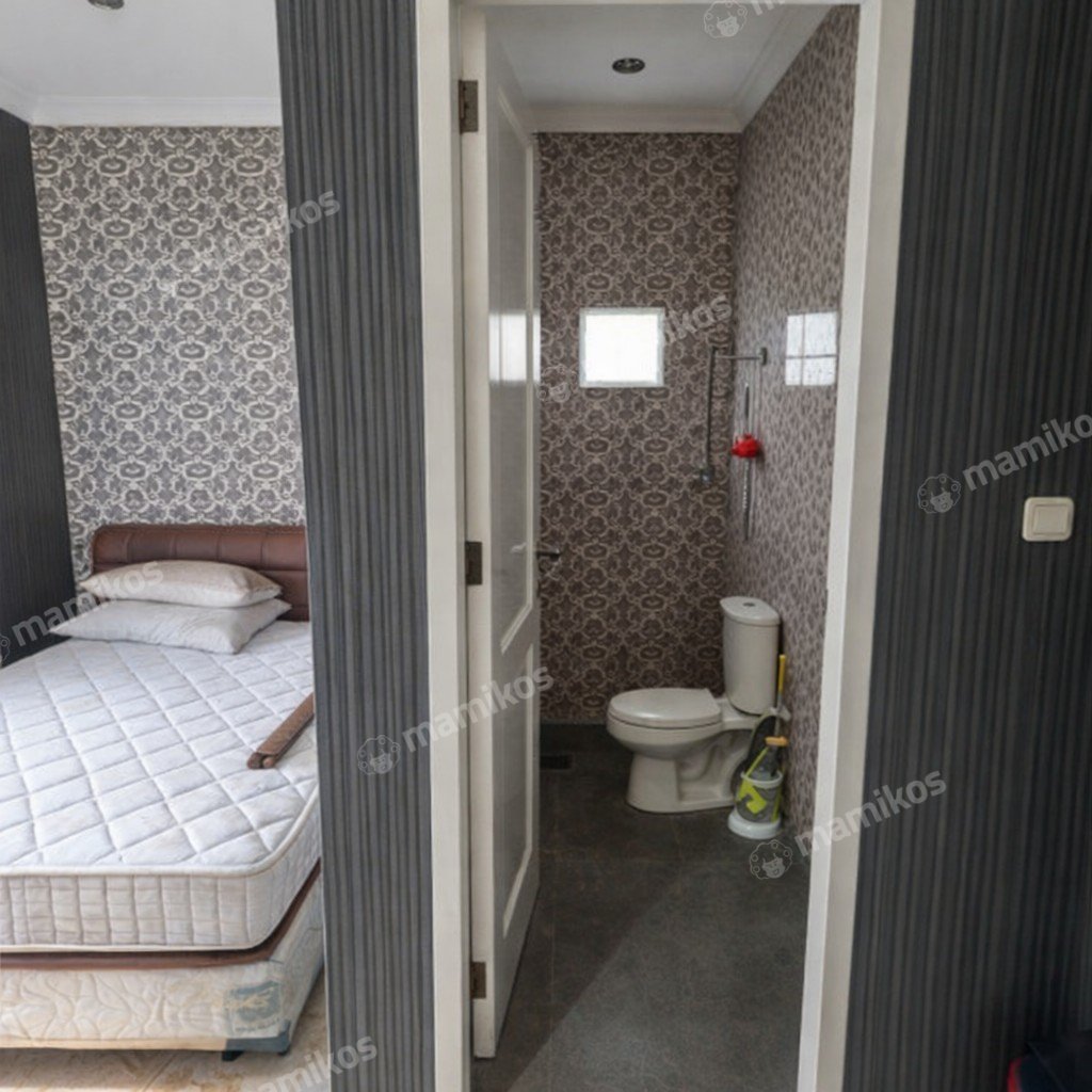 Rumah Sertifikat SHM 4 Kamar Tidur 2 Kamar Mandi Kayu Putih Jakarta Timur - Photo 2