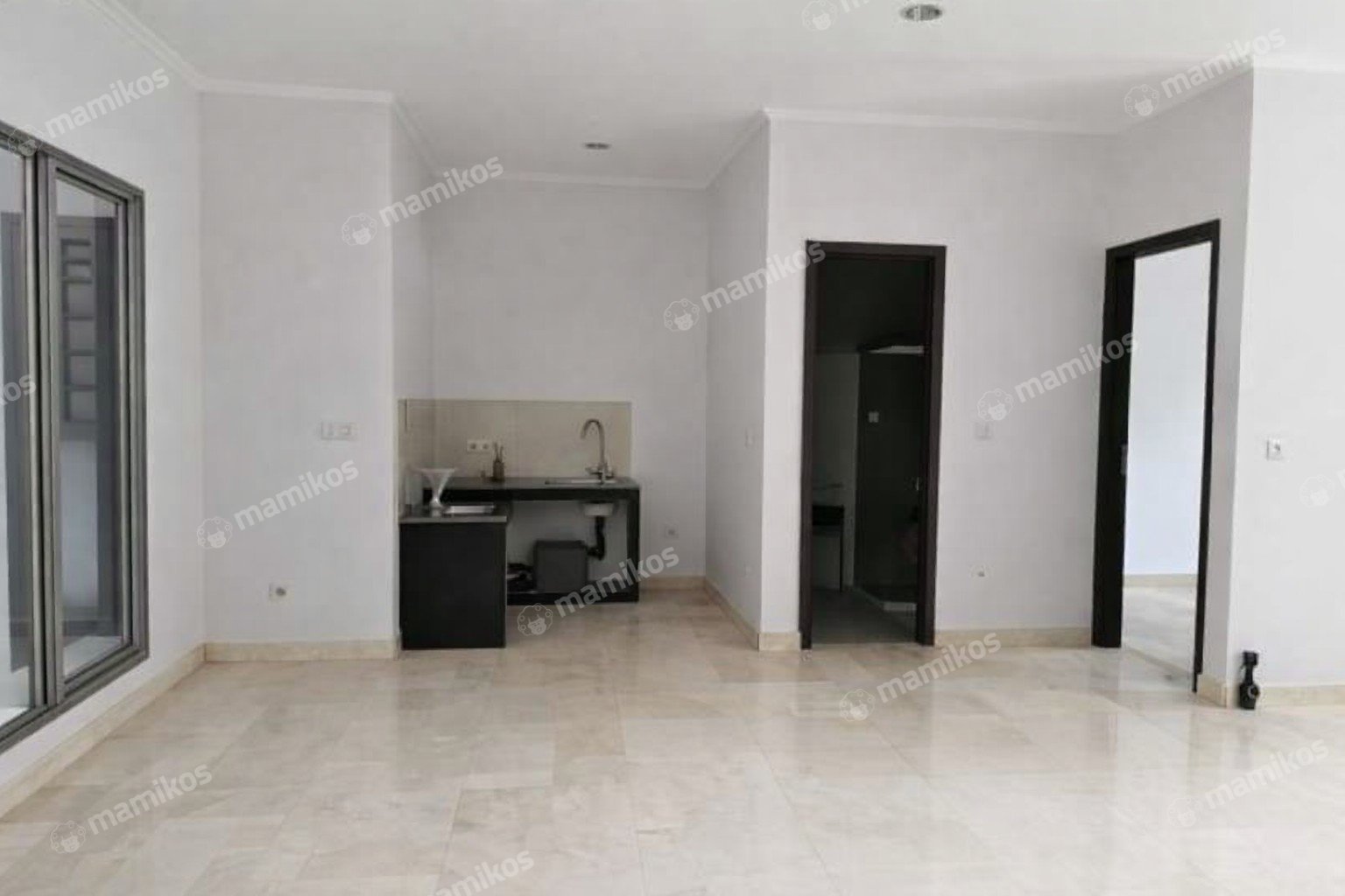 Rumah Baru 3 Kamar Tidur 3 Kamar Mandi Golf Island Jakarta Utara - Photo 4