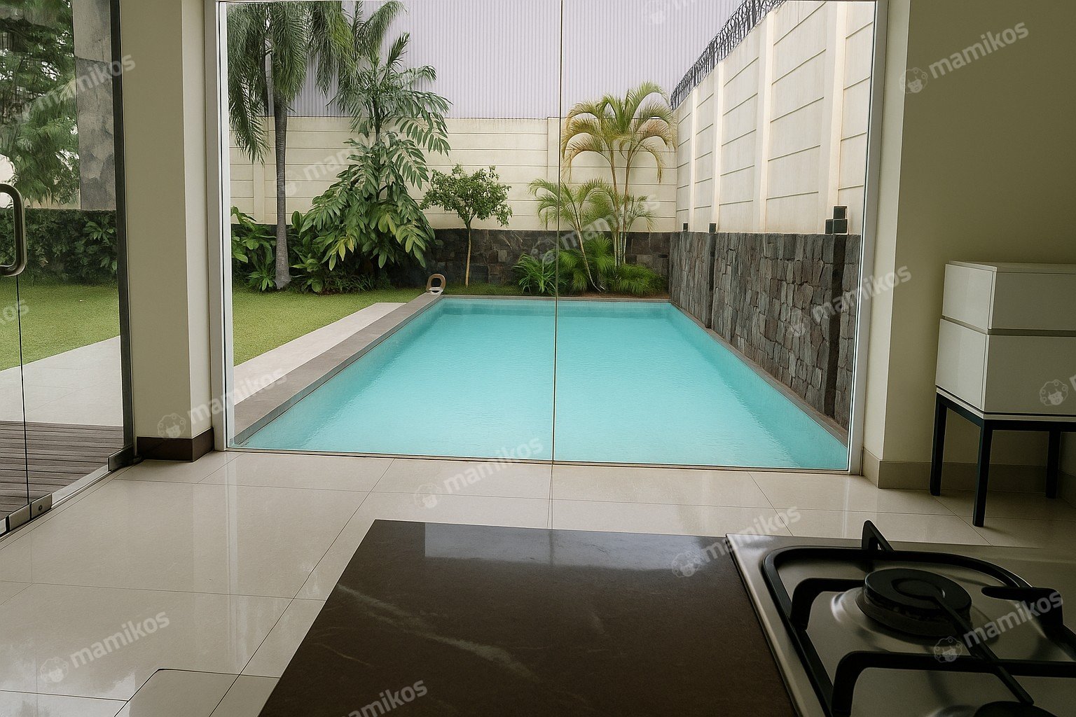 Rumah Sertifikat SHM 4 Kamar Tidur 4 Kamar Mandi Kemang Jakarta Selatan - Photo 4