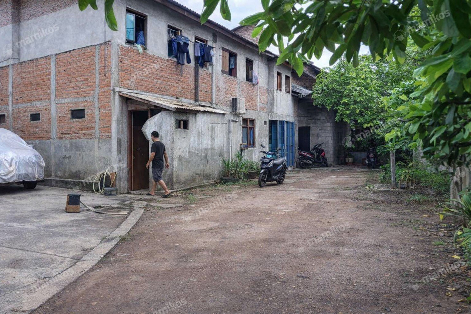 Rumah 5 Kamar Tidur 3 Kamar Mandi 2 Lantai Jembatan Besi Jakarta Barat - Photo 3