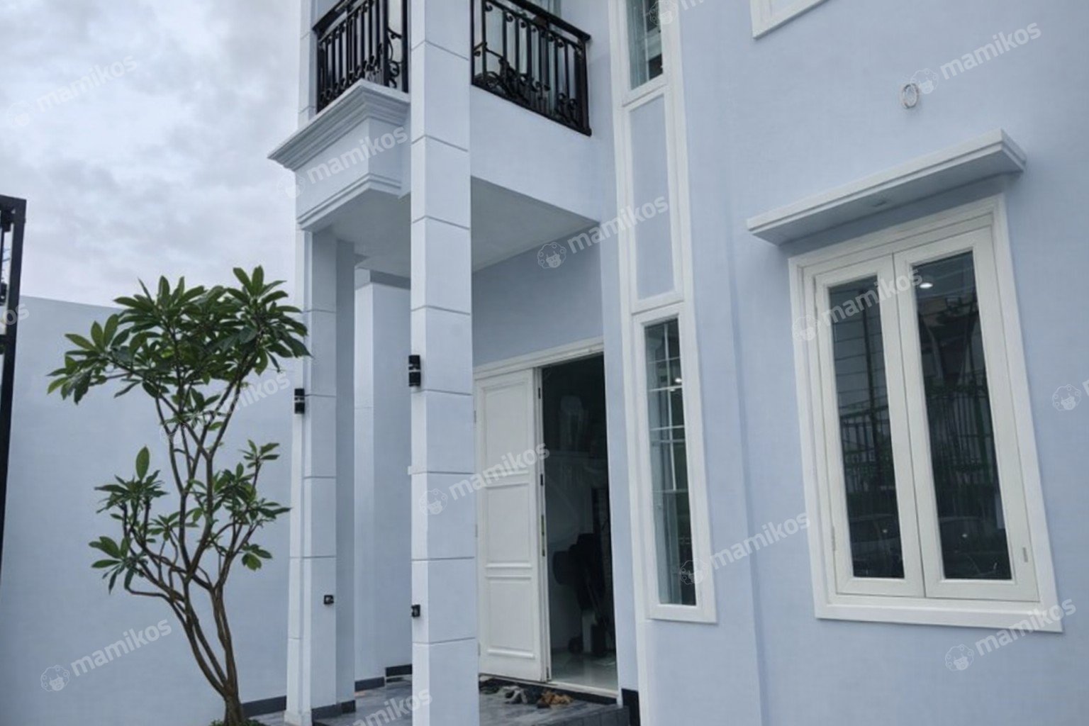 Rumah Baru Sertifikat SHM 5 Kamar Tidur Duren Sawit Jakarta Timur