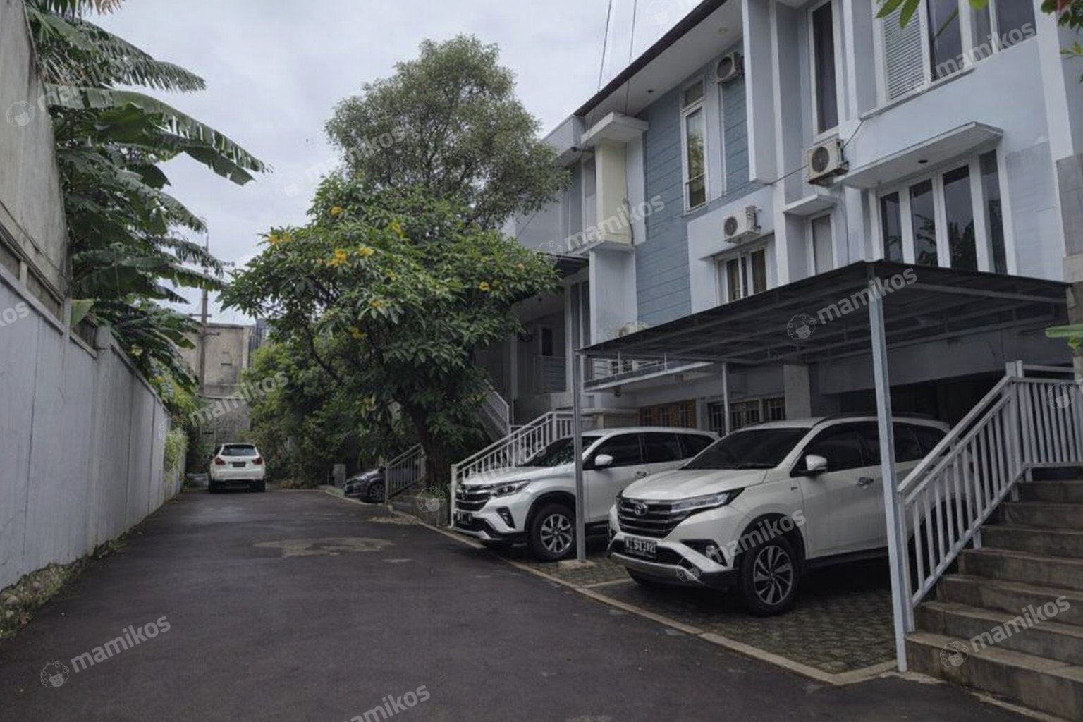 Rumah Sertifikat SHM 3 Kamar Tidur 3 Kamar Mandi TB Simatupang Jakarta Selatan
