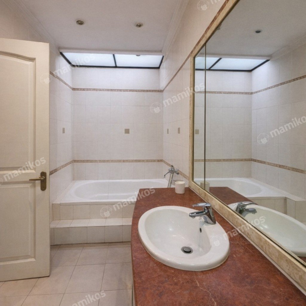 Rumah Sertifikat SHM 5 Kamar Tidur 4 Kamar Mandi Kebayoran Baru Jakarta Selatan - Photo 2