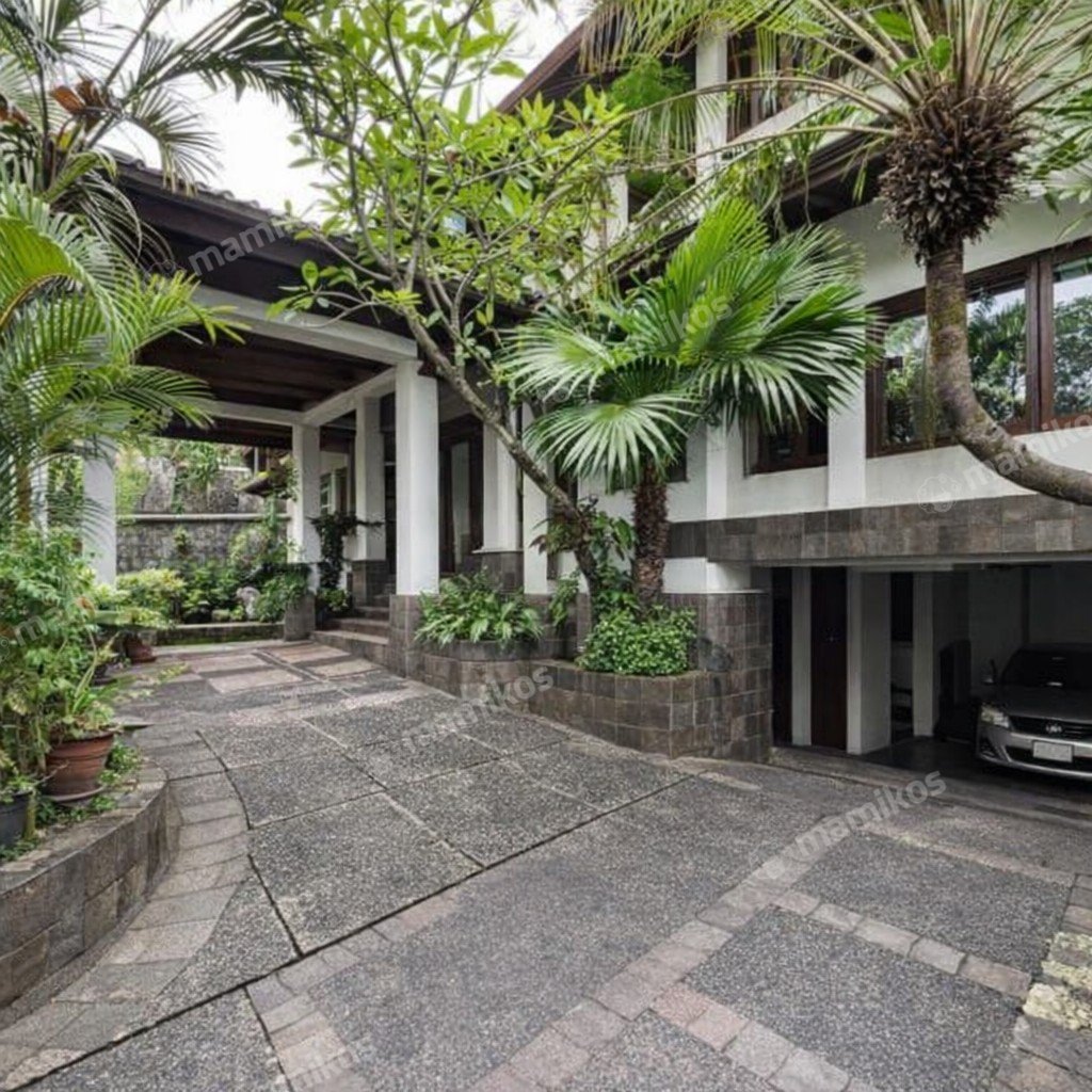 Rumah Sertifikat SHM 5 Kamar Tidur 4 Kamar Mandi Senopati Jakarta Selatan - Photo 3