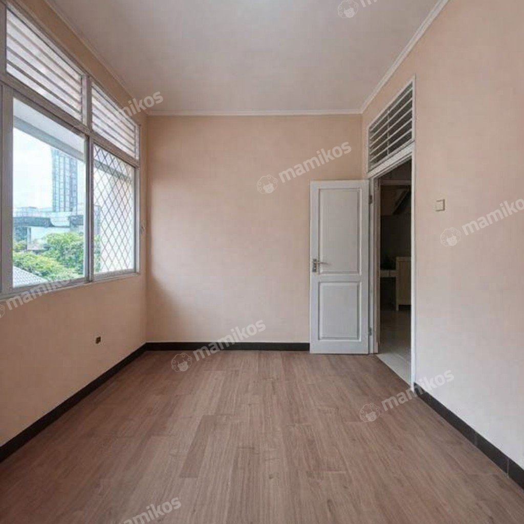 Rumah Sertifikat SHM 3 Kamar Tidur 2 Kamar Mandi Kebayoran Baru Jakarta Selatan - Photo 4