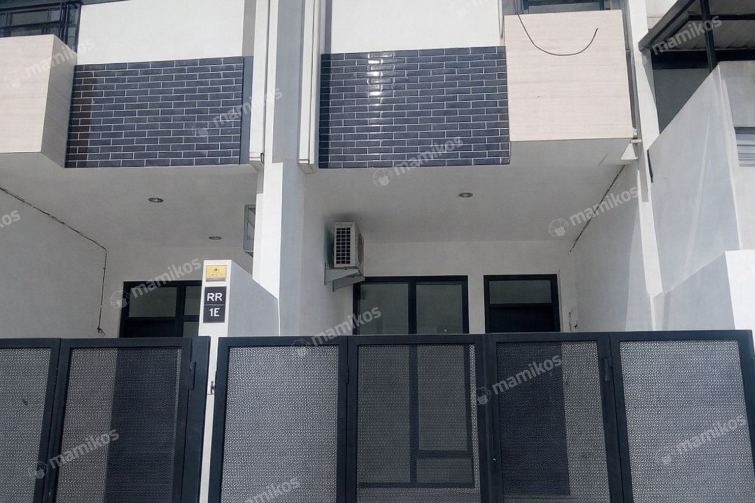 Rumah Baru Sertifikat SHM 3 Kamar Tidur Kedoya Jakarta Barat