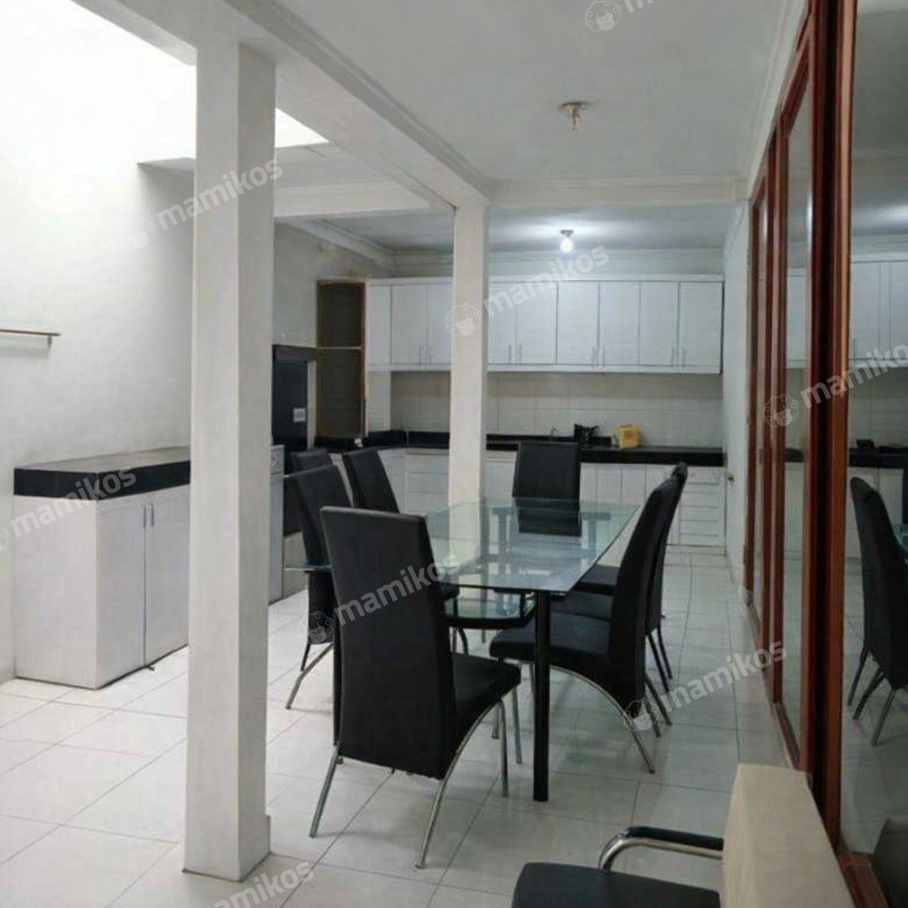 Rumah Sertifikat SHM 4 Kamar Tidur 3 Kamar Mandi Kemanggisan Jakarta Barat - Photo 3