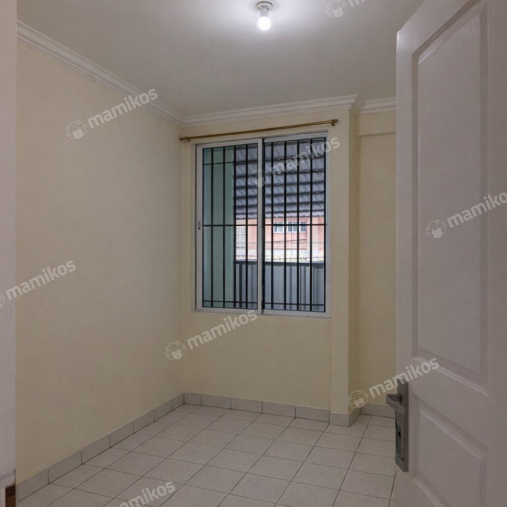 Rumah Sertifikat SHM 5 Kamar Tidur 2 Kamar Mandi Cakung Jakarta Timur - Photo 2