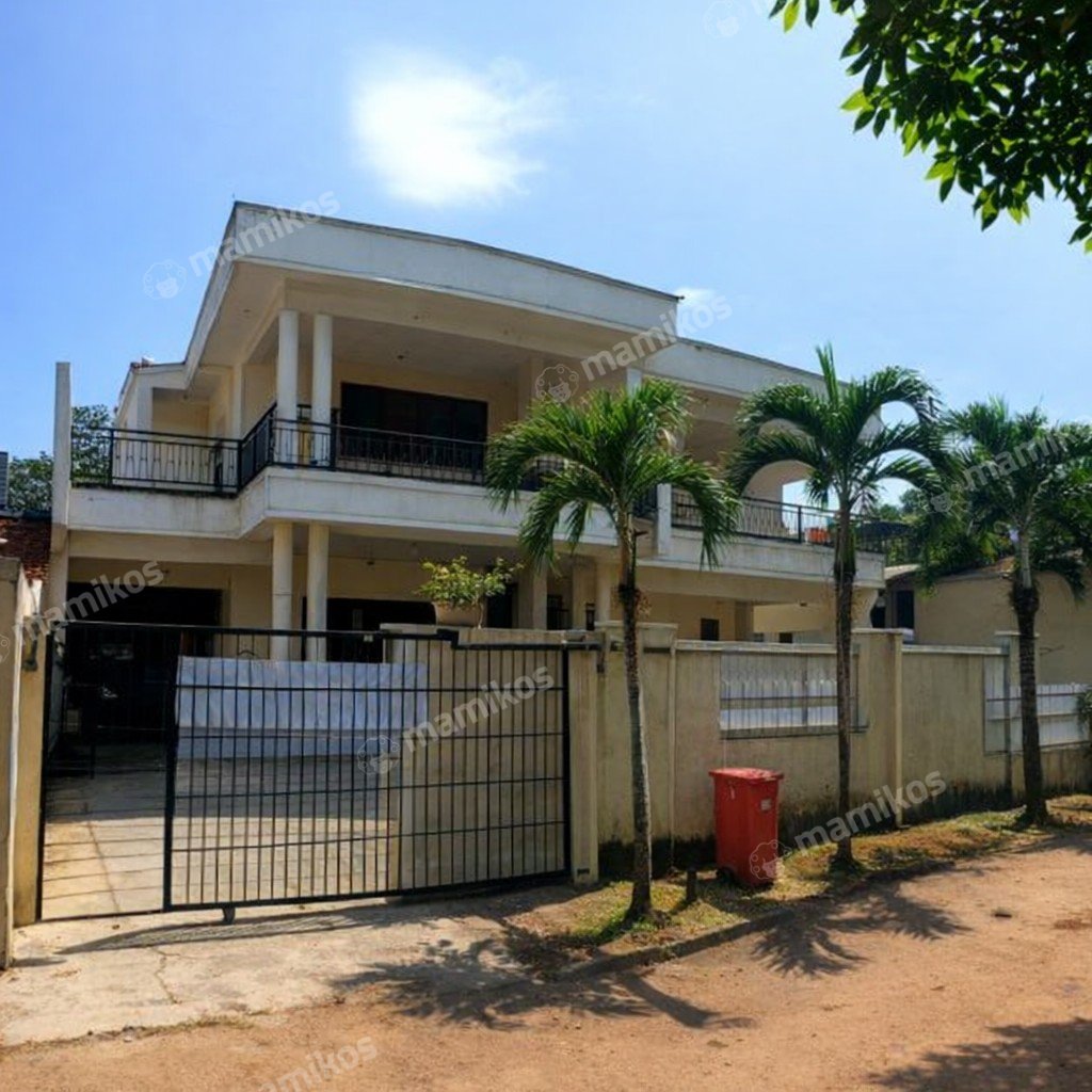 Rumah Sertifikat SHM 4 Kamar Tidur 3 Kamar Mandi Cinere Jakarta Selatan - Photo 3