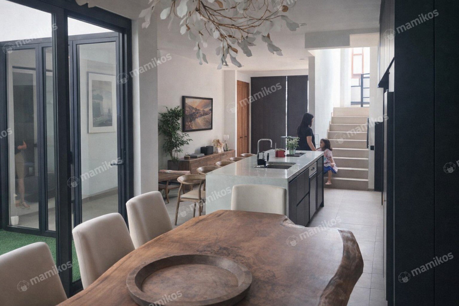 Rumah 4KT 4KM Joglo Jakarta Barat