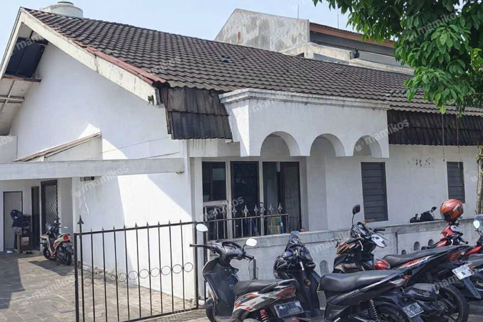Rumah 3 Kamar Tidur 2 Kamar Mandi 1 Lantai Duri Kepa Jakarta Barat