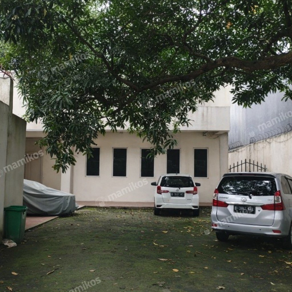 Rumah Sertifikat SHM 20 Kamar Tidur 8 Kamar Mandi Ragunan Jakarta Selatan - Photo 4