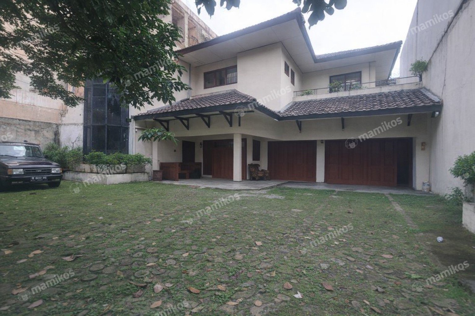 Rumah 8KT 82KM Kebon Jeruk Jakarta Barat