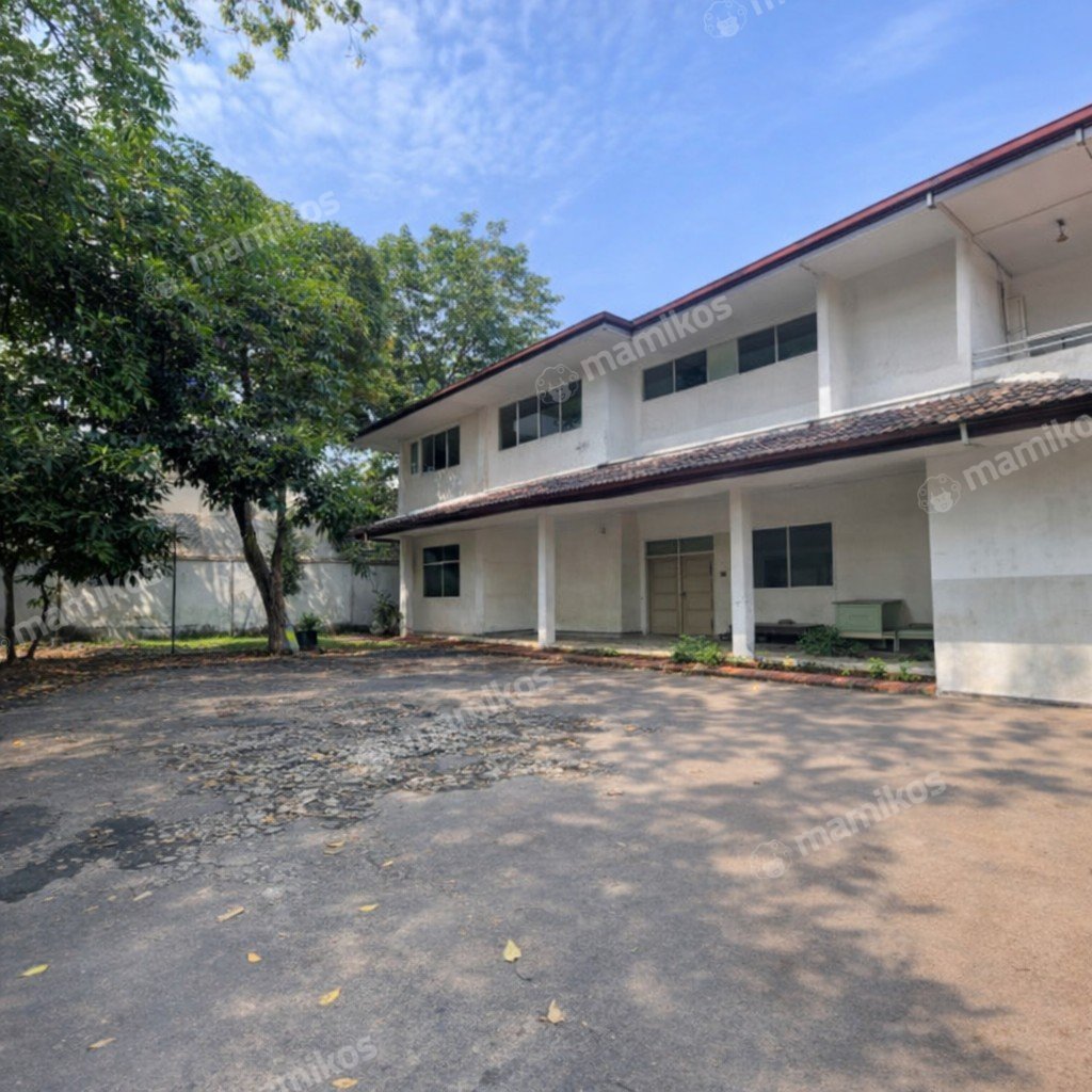 Rumah Sertifikat SHM 6 Kamar Tidur 4 Kamar Mandi Kemang Jakarta Selatan - Photo 3