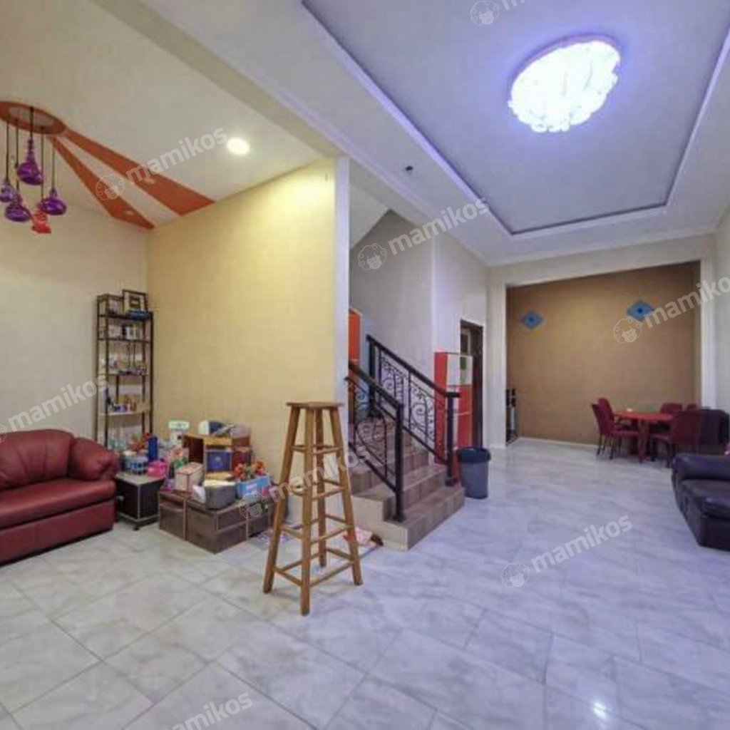 Rumah Sertifikat SHM 4 Kamar Tidur 4 Kamar Mandi Taman Palem Jakarta Barat - Photo 3
