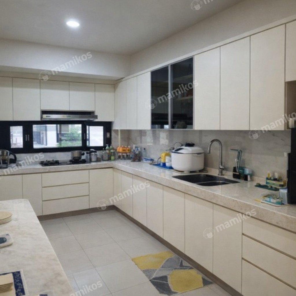 Rumah Sertifikat SHM 4 Kamar Tidur 2 Kamar Mandi Puri Indah Jakarta Barat - Photo 2
