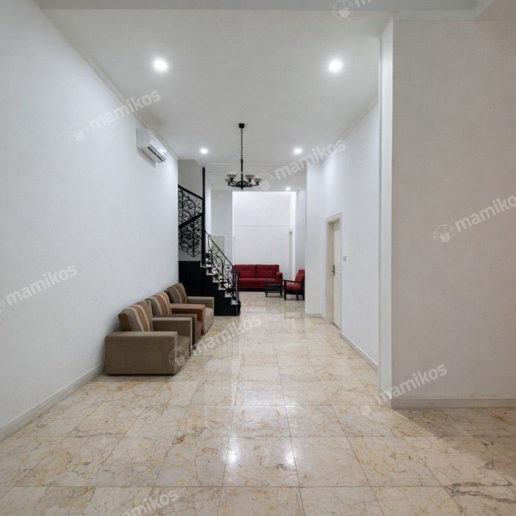 Rumah Sertifikat SHM 5 Kamar Tidur 4 Kamar Mandi Senopati Jakarta Selatan - Photo 3
